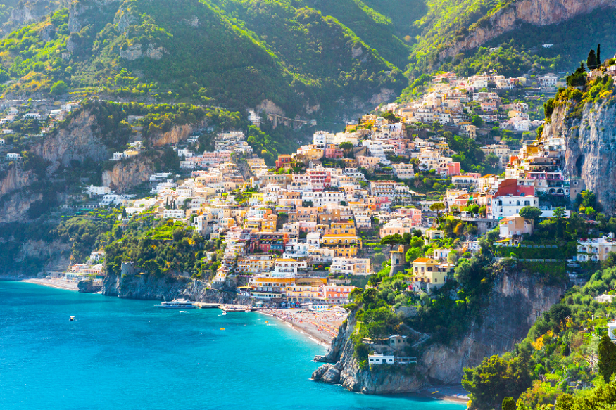 The Purest Escape: Experiencing the Amalfi Coast with a Day Yacht Charter
